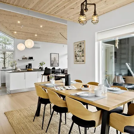 Lovely In With Kitchen * Hadsund